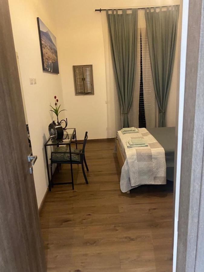 Appartement La Dimora Di Ignazio à Catane Extérieur photo